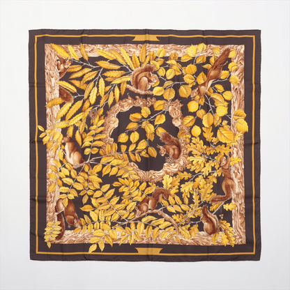 Hermès Carré 90 "CASSE NOISETTE" 100% Silk Scarf in Brown