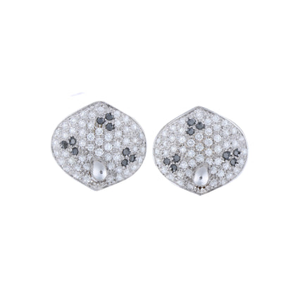 Nicht signierte / unsignierte schwarze Diamantohrringe K18WG 10,6 g, 2,45 ct