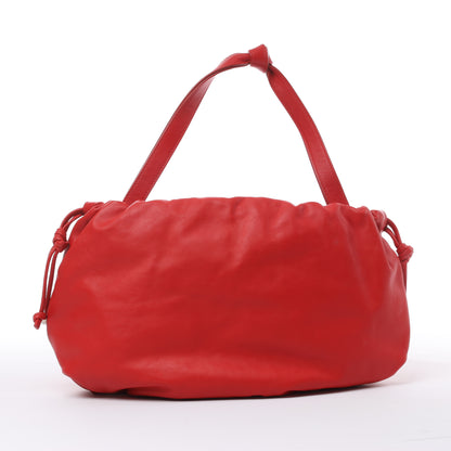 Bottega Veneta Bulb – Schultertasche aus glattem Leder in Rot