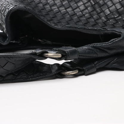 Bottega Veneta Intrecciato Campana Leder Umhängetasche in Schwarz 125787