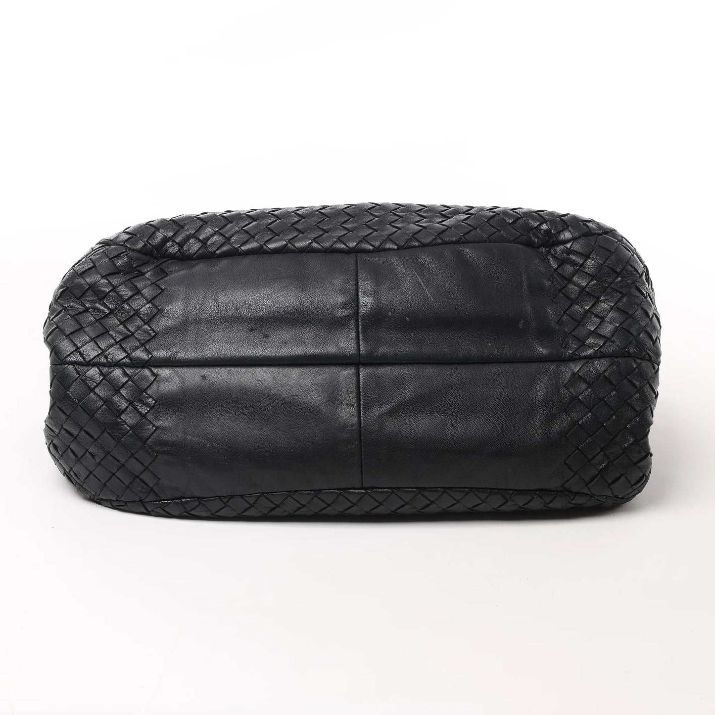 Bottega Veneta Intrecciato Campana Leder Umhängetasche in Schwarz 125787