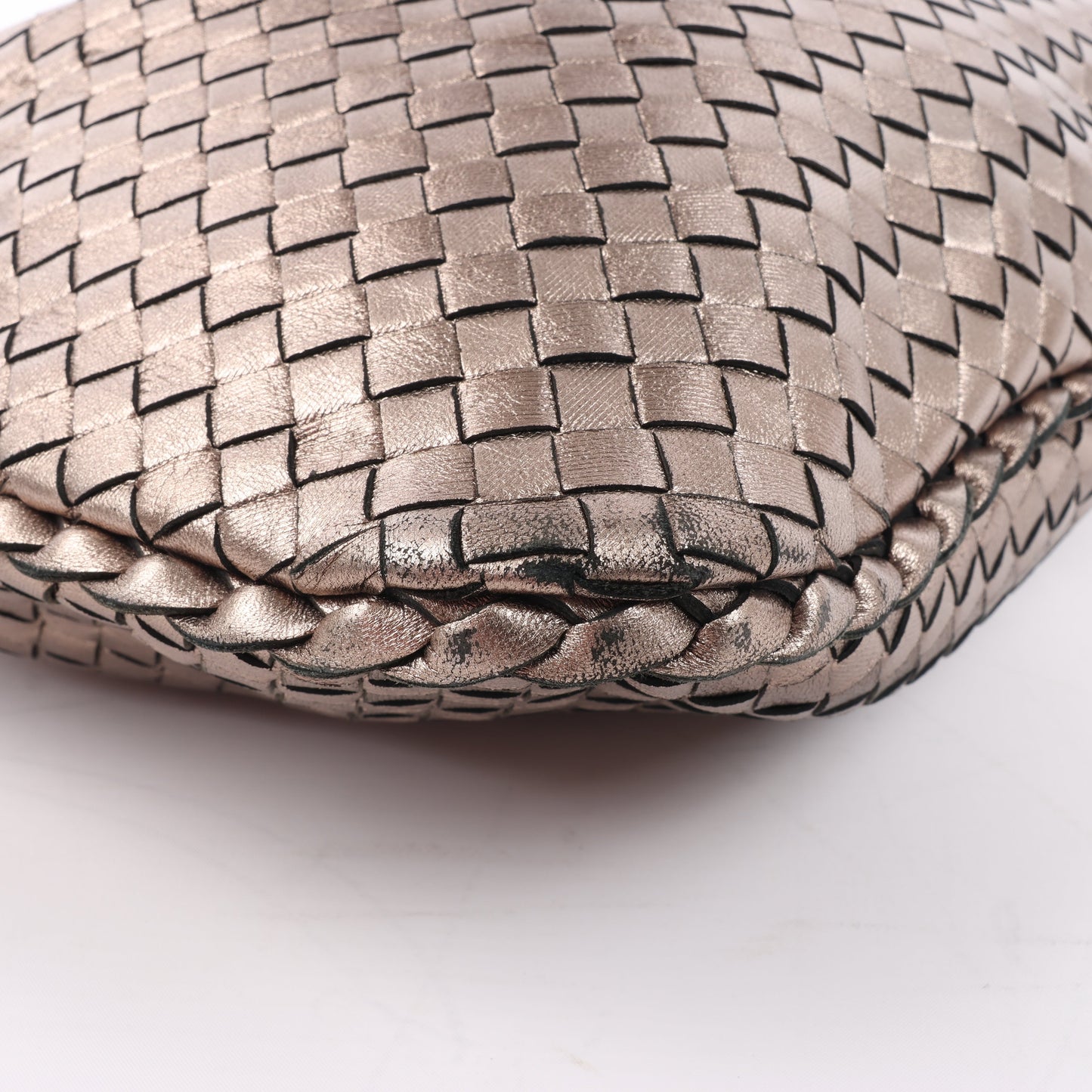 Bottega Veneta Intrecciato Hobo Leder Umhängetasche in Gold
