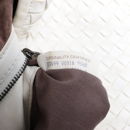 Bottega Veneta Intrecciato Hobo Leder Umhängetasche in Weiß