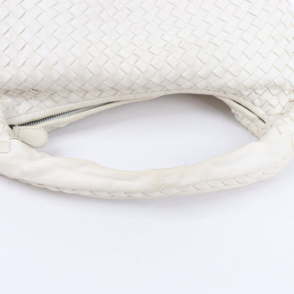 Bottega Veneta Intrecciato Hobo Leder Umhängetasche in Weiß