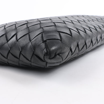 Bottega Veneta Intrecciato Leather Clutch bag in Black