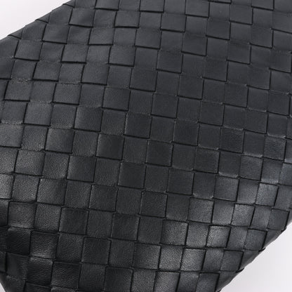 Bottega Veneta Intrecciato Leather Clutch bag in Black
