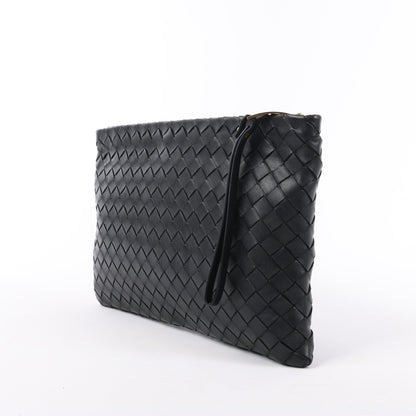 Bottega Veneta Intrecciato Leather Clutch bag in Black