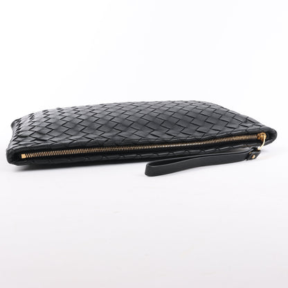Bottega Veneta Intrecciato Leather Clutch bag in Black