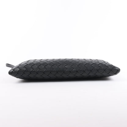 Bottega Veneta Intrecciato Leather Clutch bag in Black