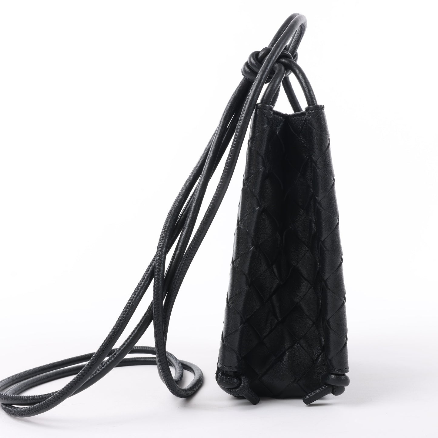 Bottega Veneta Intrecciato Leder Umhängetasche in Schwarz