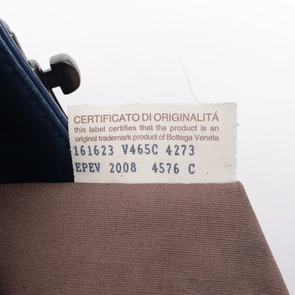 Bottega Veneta Nappa Intrecciato VN Umhängetasche in Blau 161623