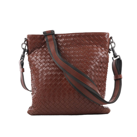Bottega Veneta Nappa Intrecciato VN Umhängetasche in Braun