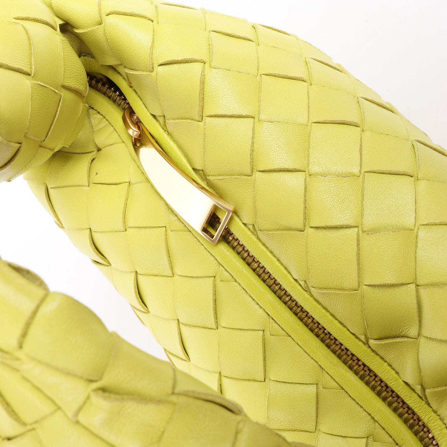 Bottega Veneta Intrecciato Mini Jodie Lederhandtasche in Gelbgrün