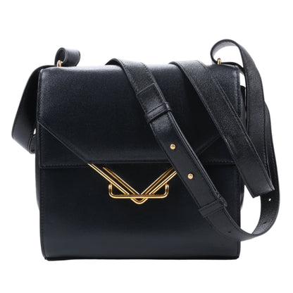Bottega Veneta Box Calfskin Nappa Clip Shoulder Bag in Black