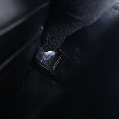 Bvlgari × Alexander Wang Serpenti Lederhandtasche in Schwarz