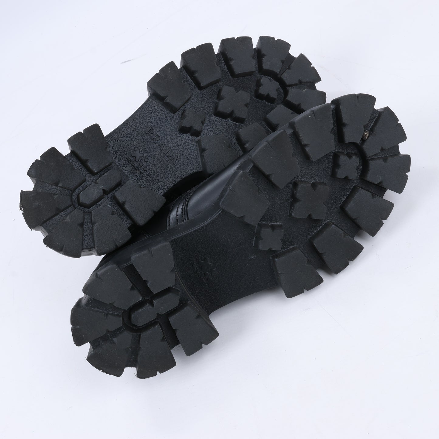 Prada Monolith Nylon &amp; Leder Loafer in Schwarz 2EE342, Größe 42 EU