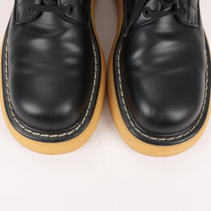 Bottega Veneta The Bounce Kurze Lederstiefel in Schwarz x Senfgelb, Größe 39 EU