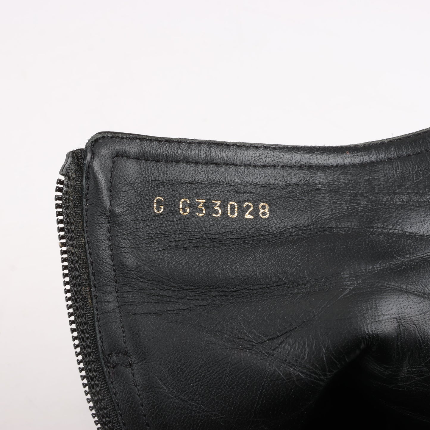 CHANEL Coco Mark Kurze Stiefel aus Matelassé-Leder und Lack in Schwarz G33028, Größe 38 EU