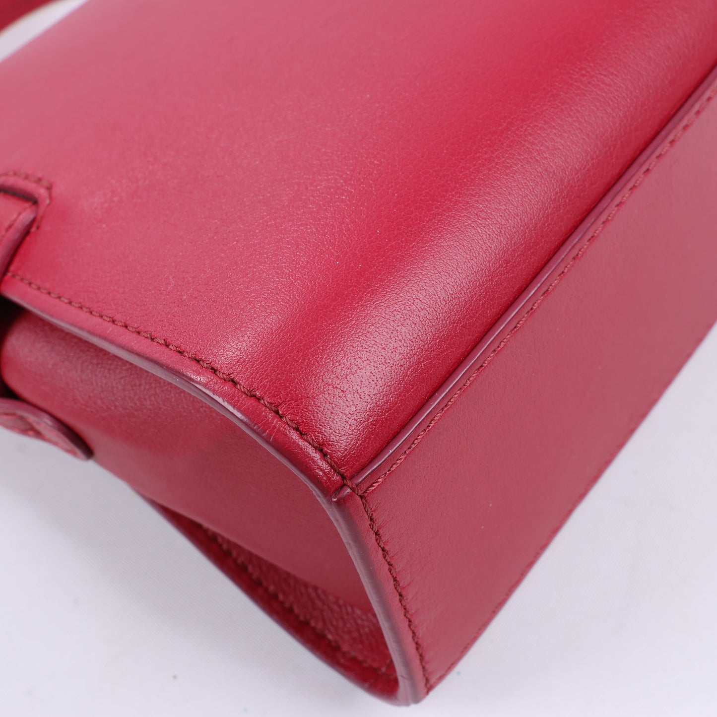Delvaux Tempete Kleine 2-Wege-Handtasche aus Leder in Rot