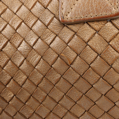 Bottega Veneta Intrecciato Cabat MM Ledertasche in Gold