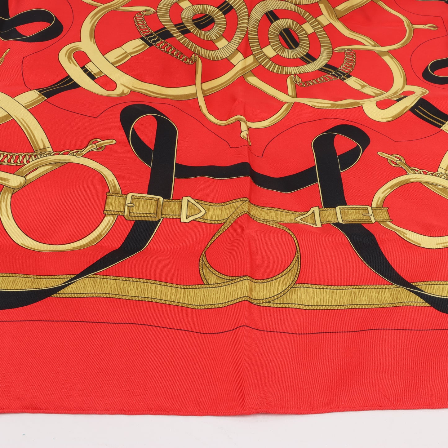 Hermès Carré 90 " Eperon d'or" 100% Silk Scarf in Red