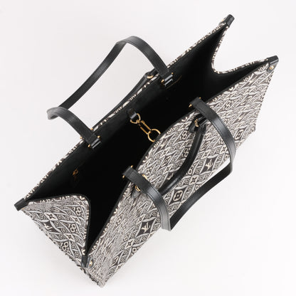 Louis Vuitton Seit 1854 OnTheGo GM Handtasche in Schwarz x Weiß M57207