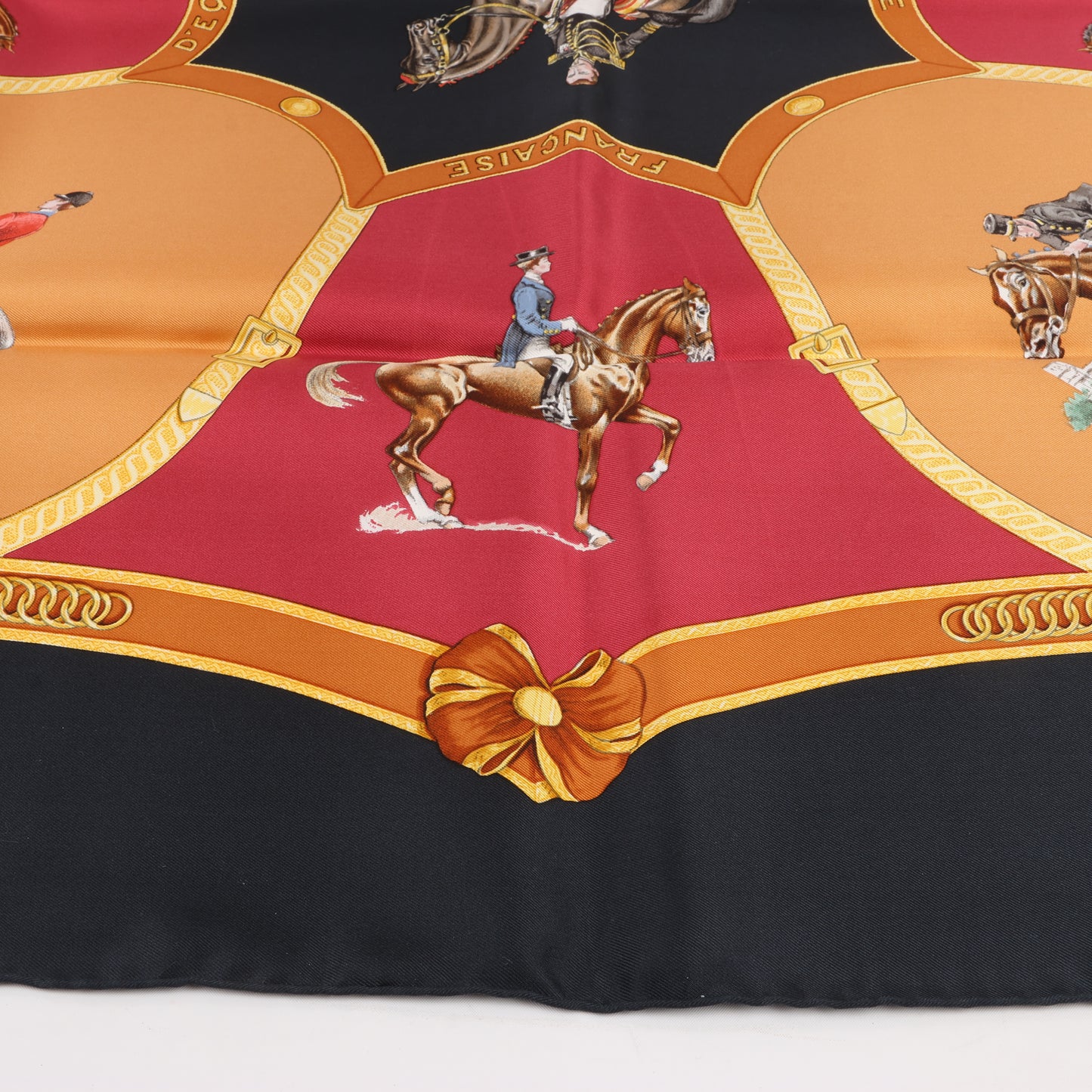 Hermès Carré 90 "ECOLE FRANCAISE D'EQUITATION" 100% Silk Scarf in Red x Black