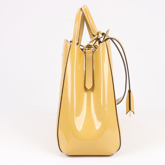 Louis Vuitton Monogram Vernis Montaigne MM Handtasche in Gelb M50169