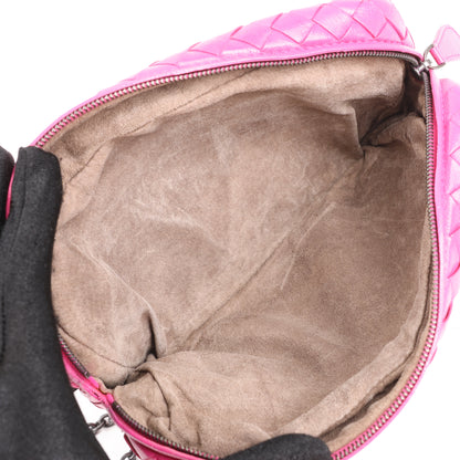 BOTTEGA VENETA – Schultertasche aus Intrecciato-Leder mit Kette in Pink