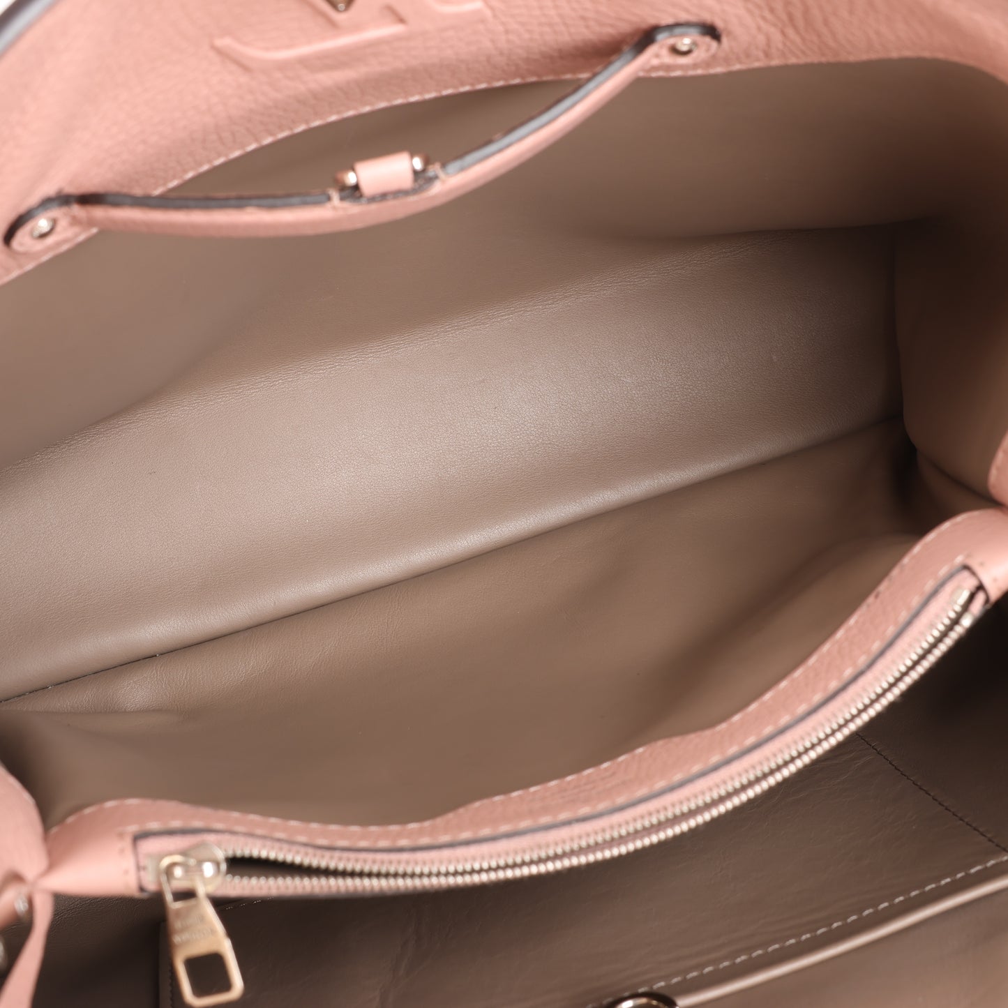 Louis Vuitton Parnassea Capucines MM Handtasche in Rosa M94471