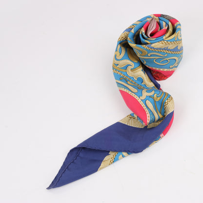 Hermès Carré 90 "LA PRESENTATION" 100% Silk Scarf in Navy Blue
