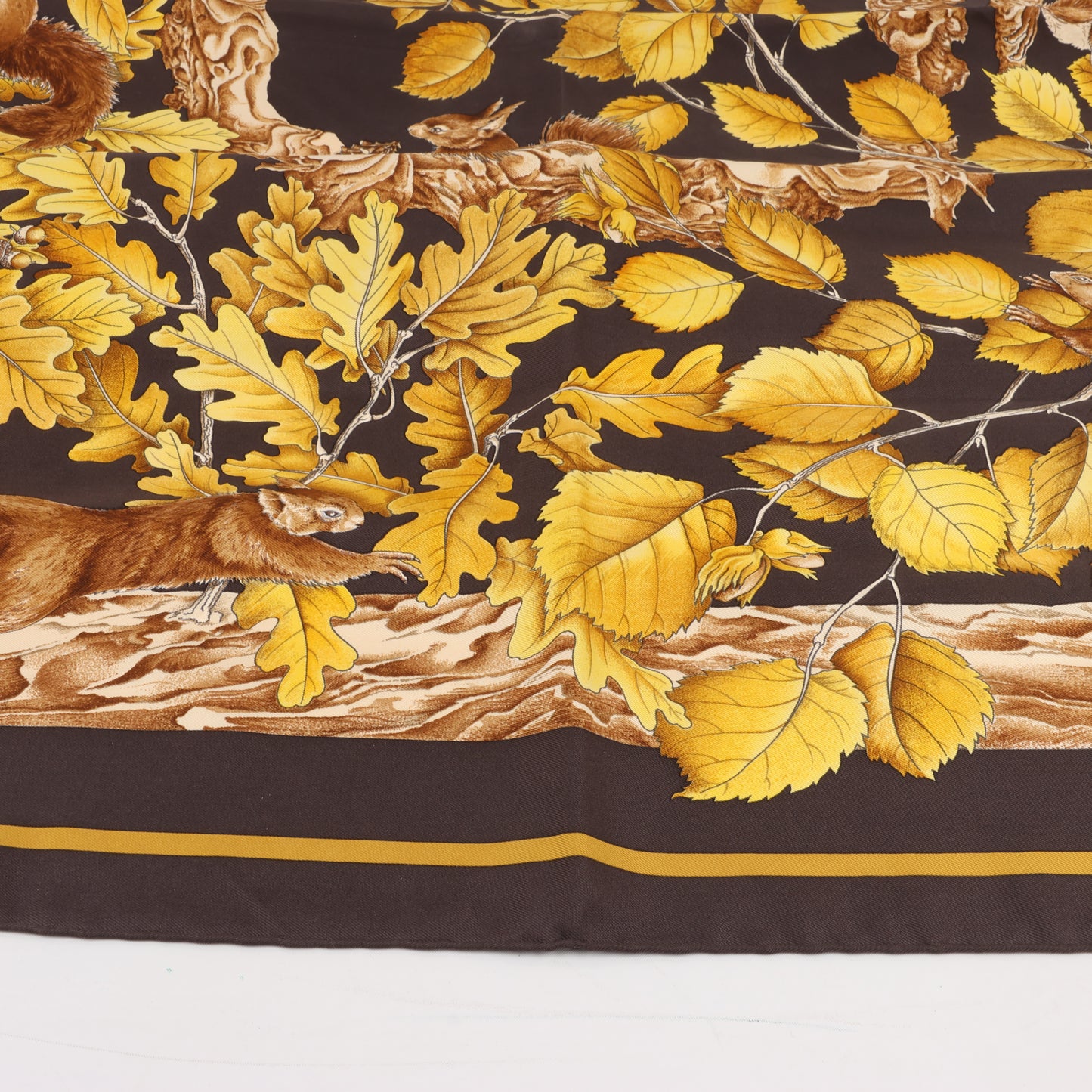 Hermès Carré 90 "CASSE NOISETTE" 100% Silk Scarf in Brown