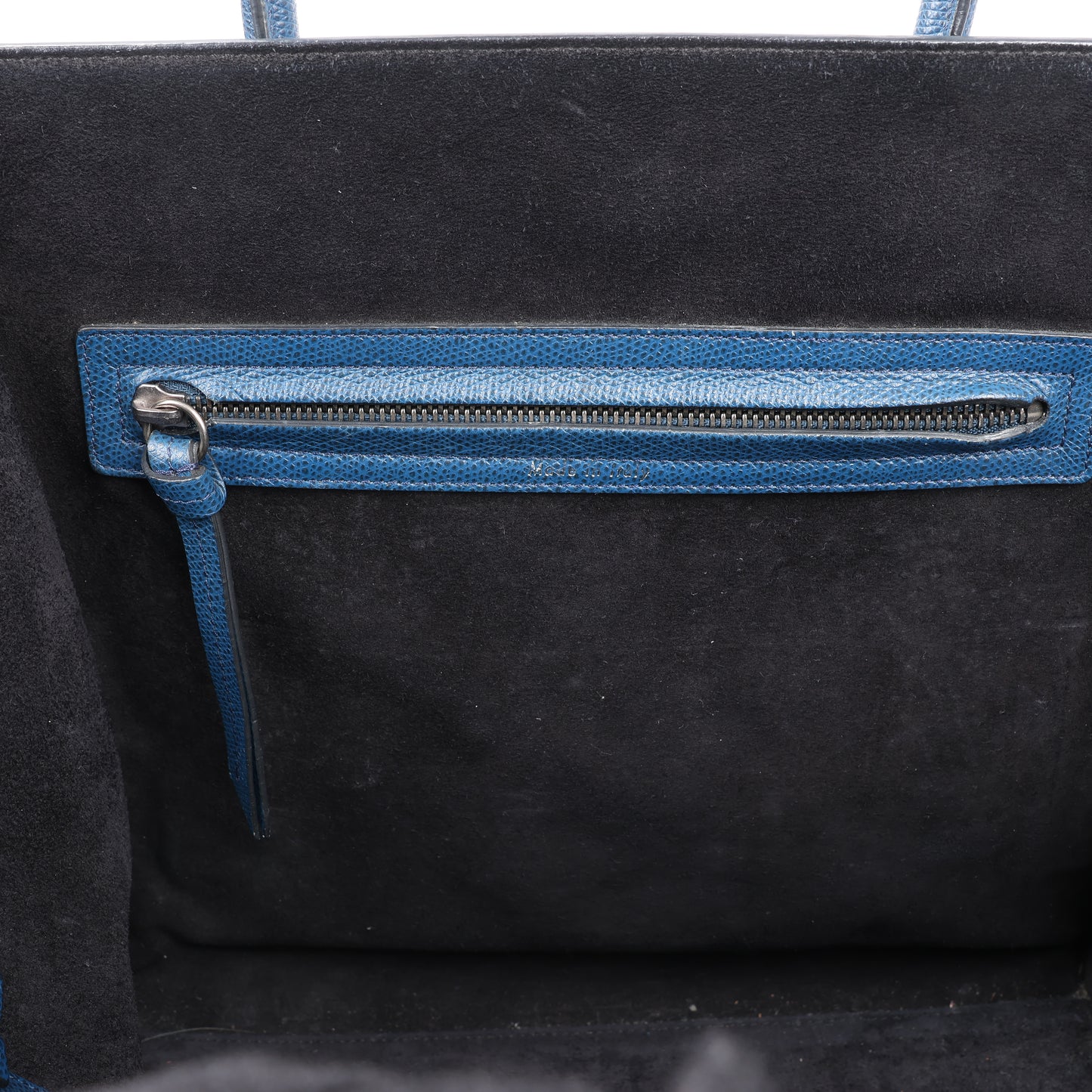 CELINE Luggage Phantom Mittelgroße Handtasche aus genarbtem Leder in Marineblau