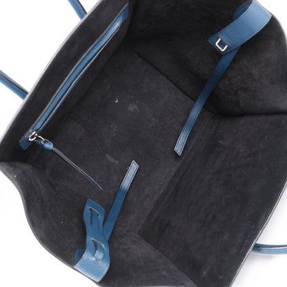 CELINE Luggage Phantom Mittelgroße Handtasche aus genarbtem Leder in Marineblau