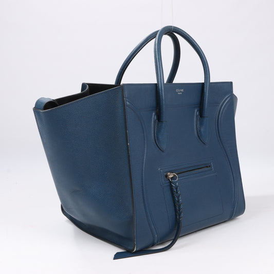 CELINE Luggage Phantom Mittelgroße Handtasche aus genarbtem Leder in Marineblau