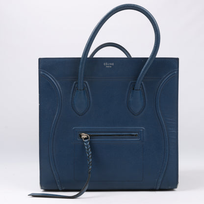 CELINE Luggage Phantom Mittelgroße Handtasche aus genarbtem Leder in Marineblau