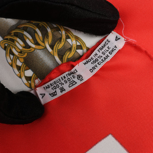 Hermès Carré 90 "ATTELAGE EN ARBALETE" 100% Silk Scarf in Red