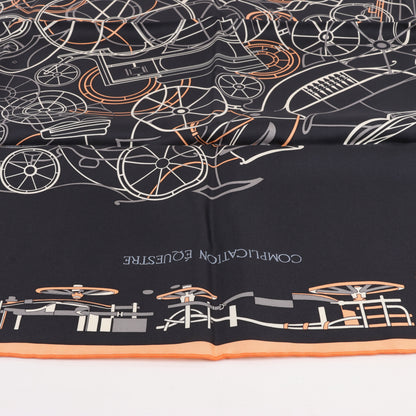Hermès Carré 90 „COMPLICATION EQUESTRE“ 100% Seidenschal in Schwarz
