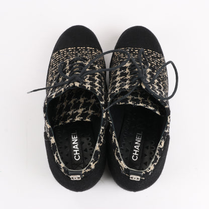 CHANEL Coco Tweed Felt Mark Leder x Stoff Stiefel G31378 in Schwarz x Beige, Größe 37 EU