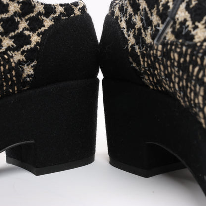CHANEL Coco Tweed Felt Mark Leder x Stoff Stiefel G31378 in Schwarz x Beige, Größe 37 EU