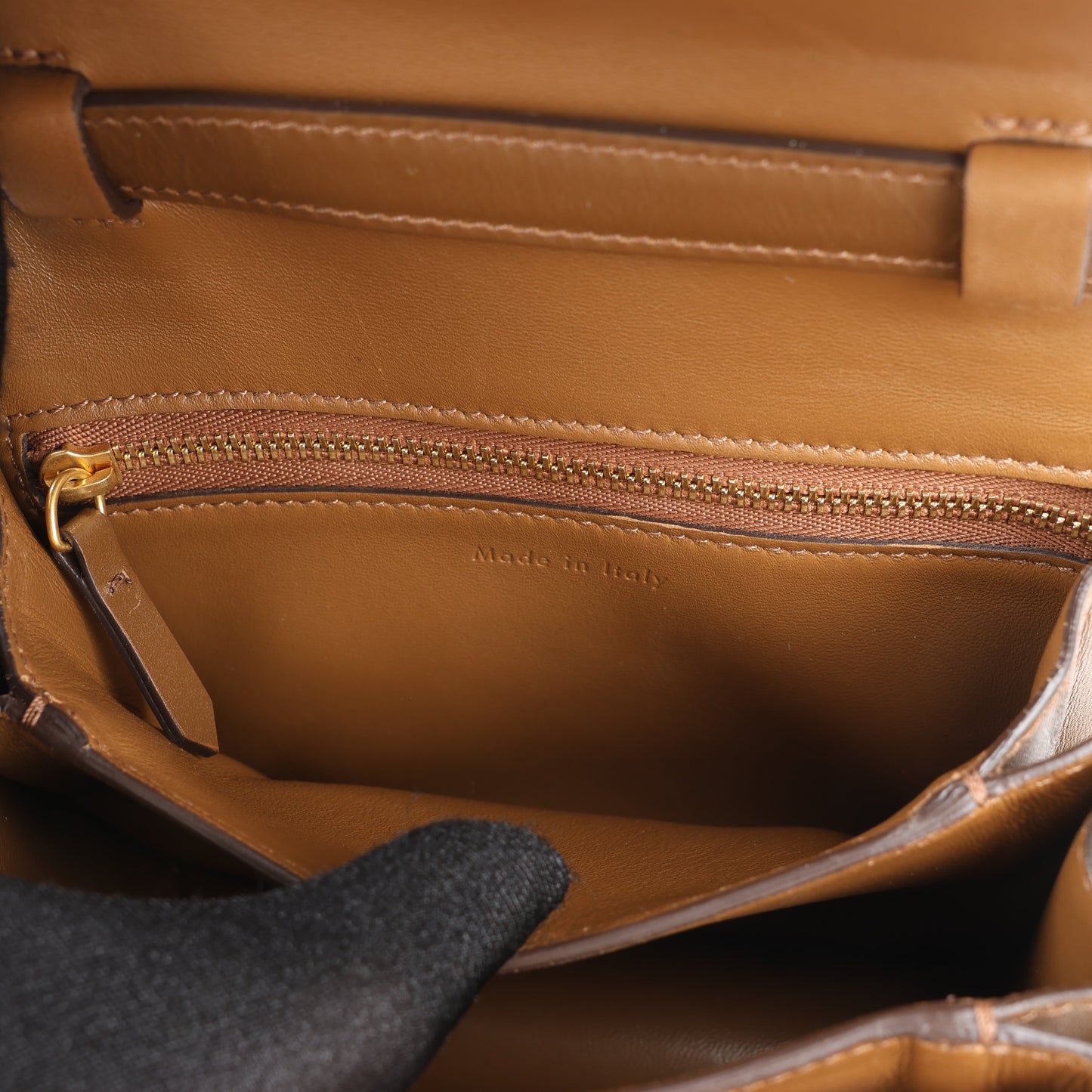 Petit sac à bandoulière en cuir Celine Classic Box marron