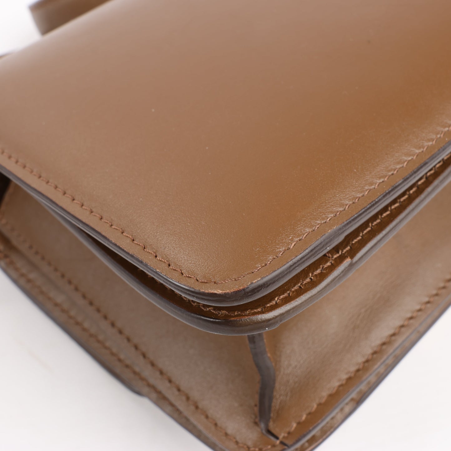 Petit sac à bandoulière en cuir Celine Classic Box marron