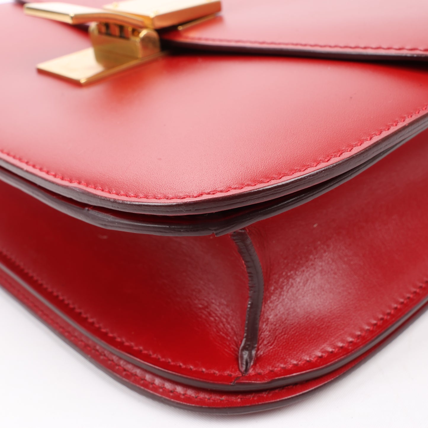 CELINE Classic Box Medium Leather Shoulder Bag in Red