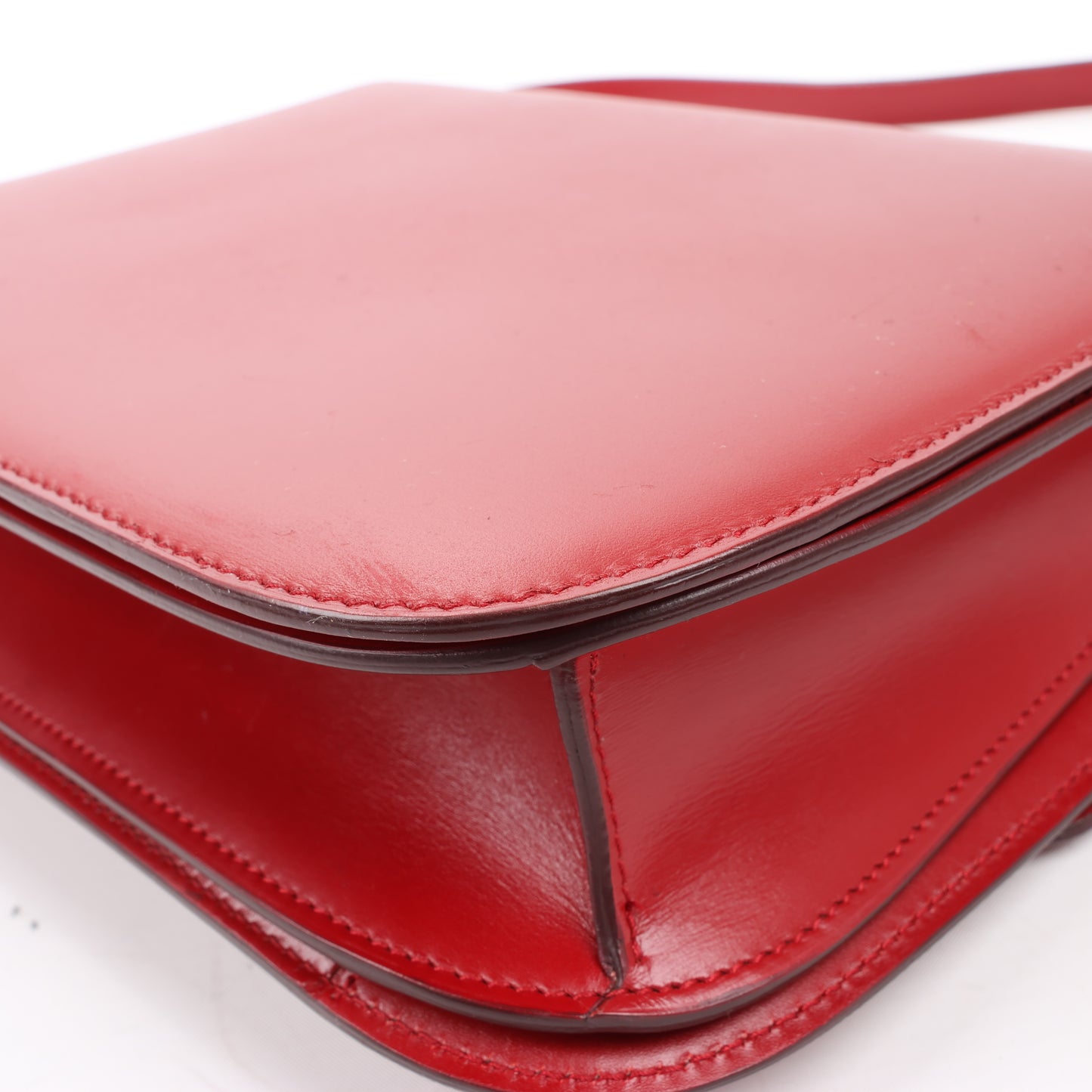CELINE Classic Box Medium Leather Shoulder Bag in Red