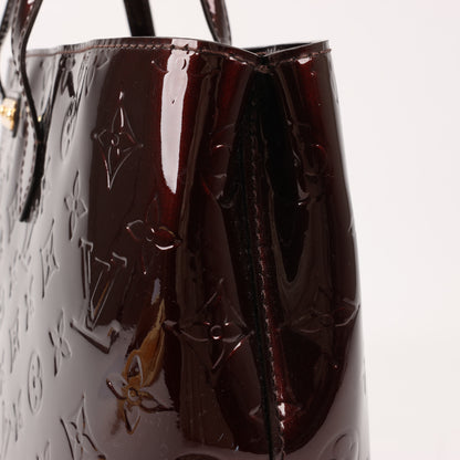 Louis Vuitton Monogramm Vernis Wilshire MM Handtasche in Amarante