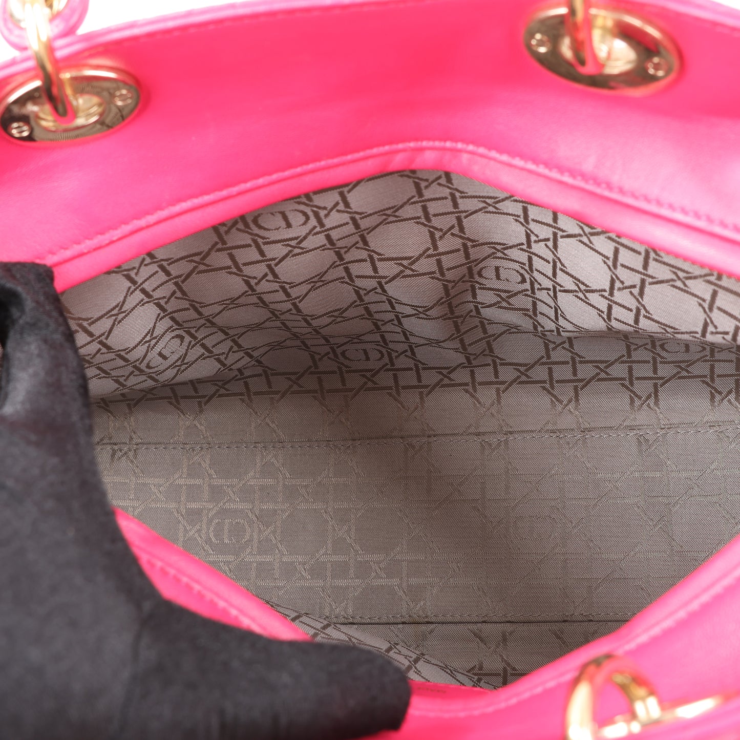 Christian Dior Lady Dior Cannage Große 2-Wege-Handtasche aus Leder in Pink