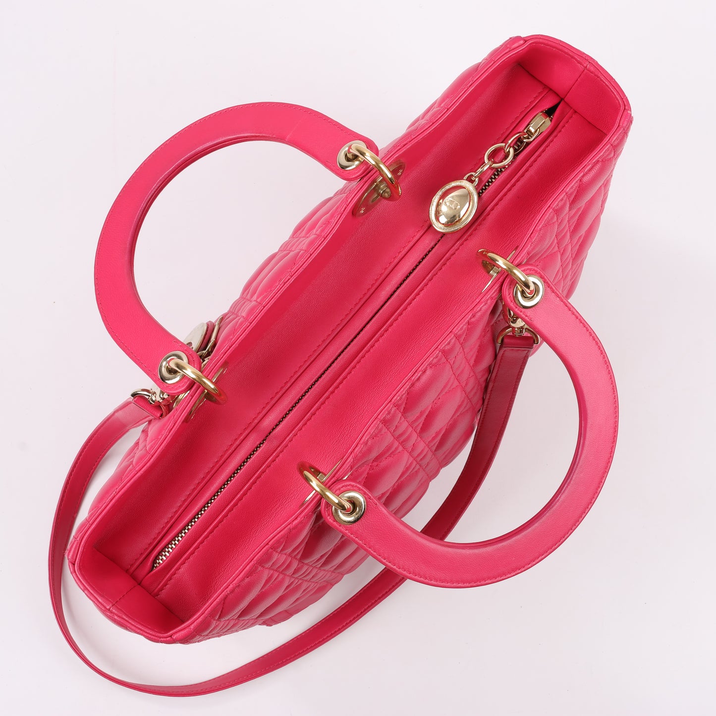 Christian Dior Lady Dior Cannage Große 2-Wege-Handtasche aus Leder in Pink