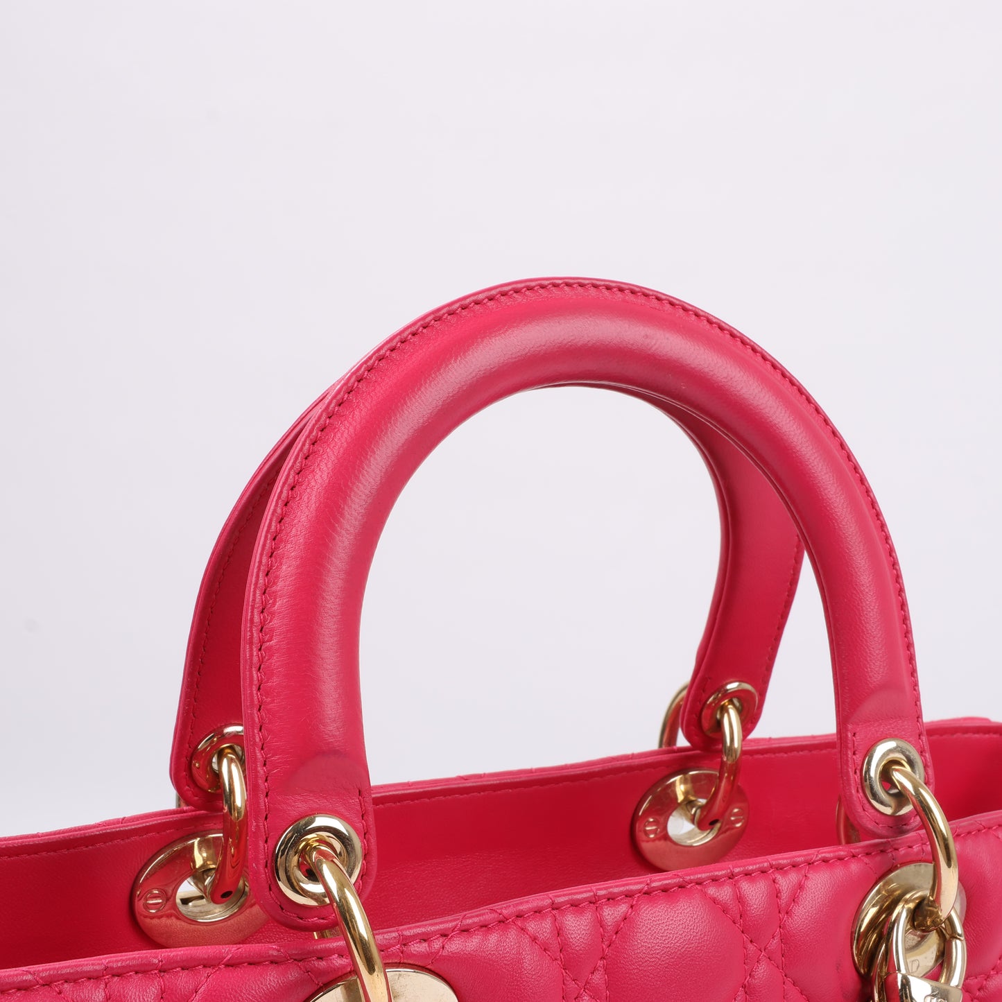 Christian Dior Lady Dior Cannage Große 2-Wege-Handtasche aus Leder in Pink