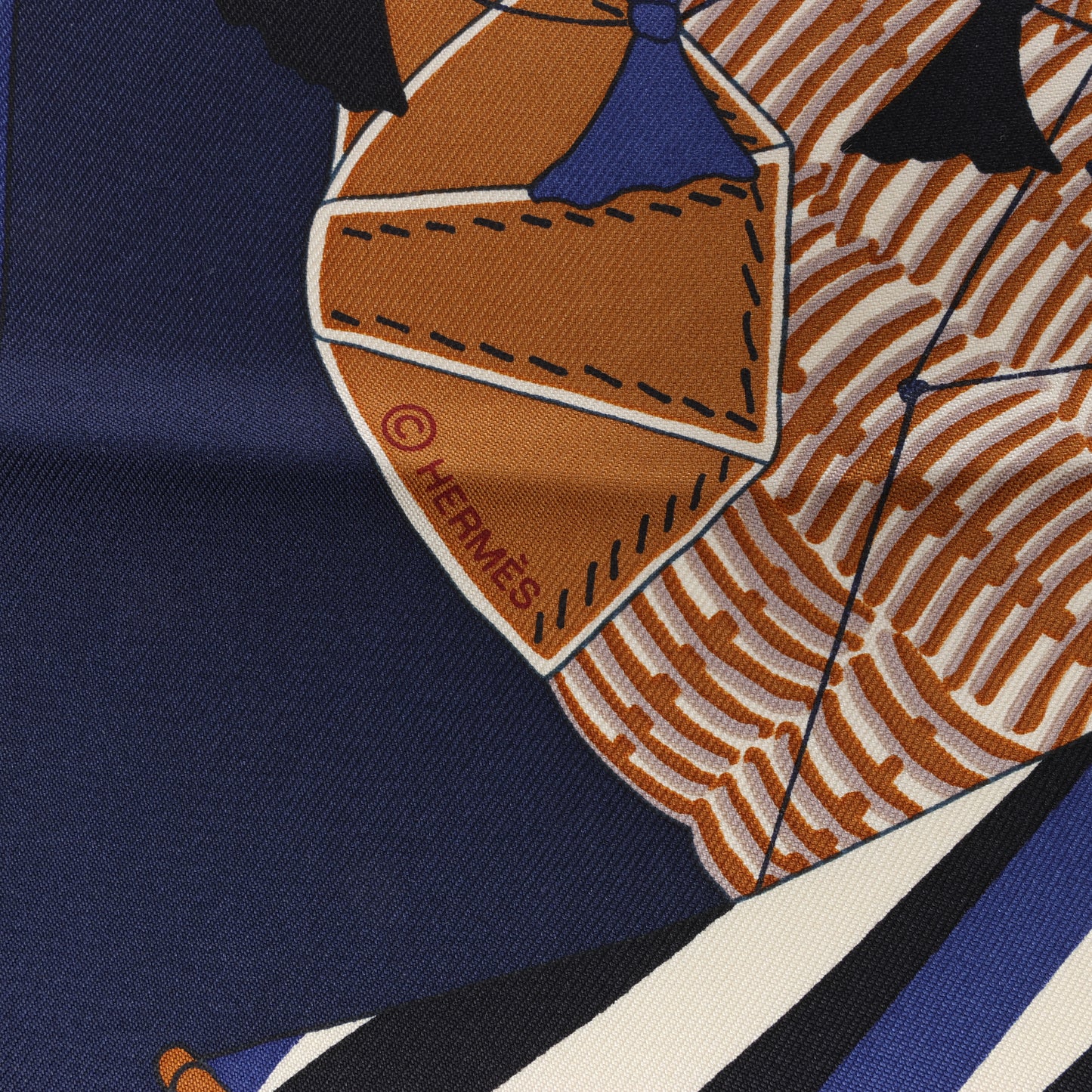 Hermès Carré 90 „BAGAGE A MAIN“ Seidenschal