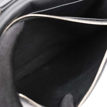 Celine Frame Abend-Schultertasche aus Leder mit Kette in Schwarz × Weiß
